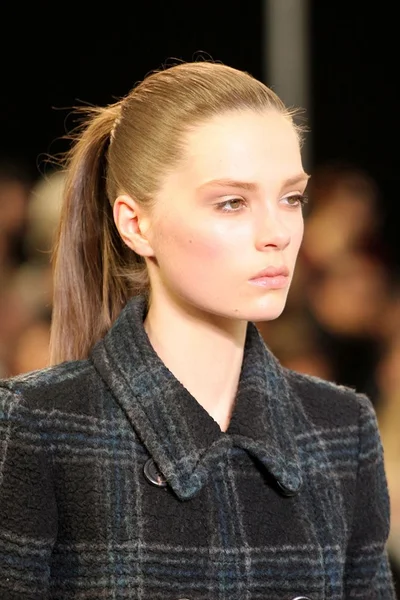 Look 38